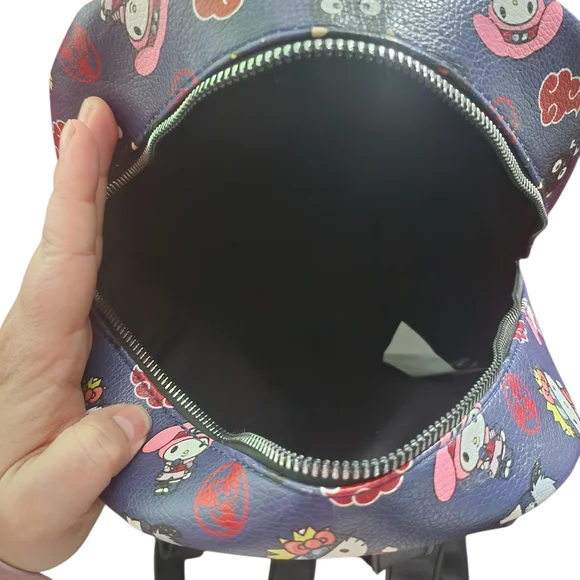 Hello Kitty X Naruto Mini Backpack - Picture 3 of 3